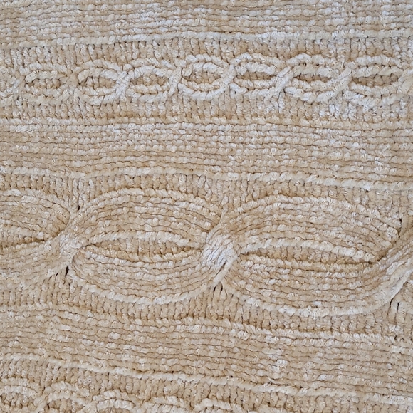 SALE!! Carolyn Taylor Chenille Sweater NWT - Picture 2 of 8